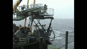 df2c7c7b517e25c03198a58ada9a5f7c.gif