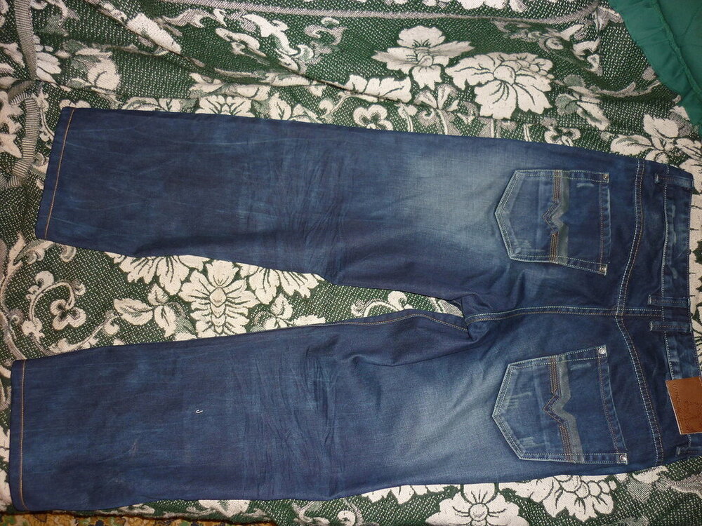 0_6a2e5_76cc602_XXL.jpg