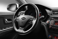 KIA Rio Interior 003