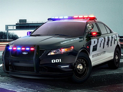 Полицейский седан Форд